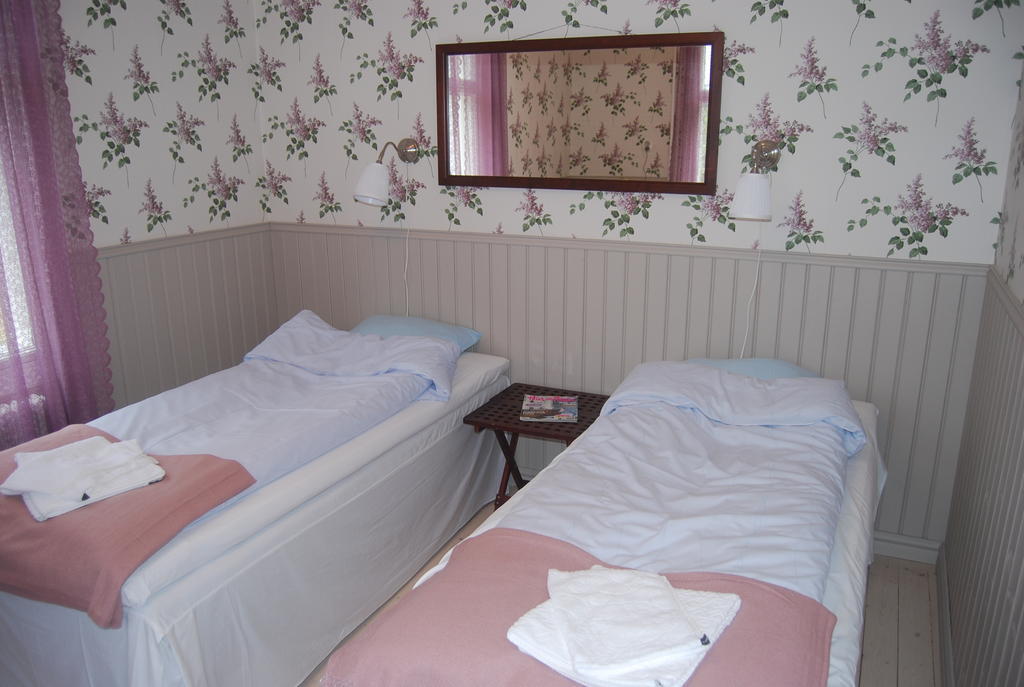 Amalia Bed & Breakfast Lemland Room photo